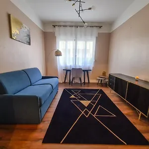  Appartamento à Proximité De La